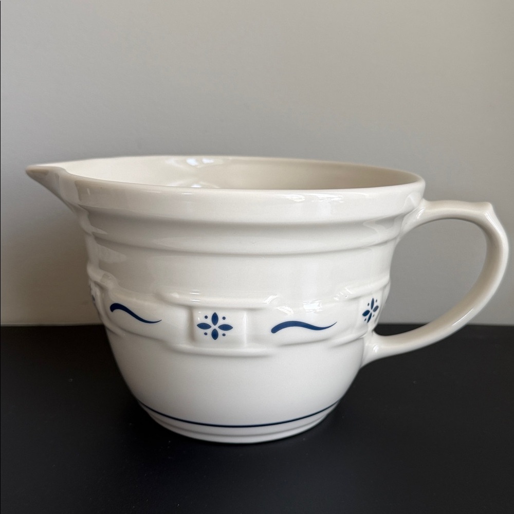 Longaberger batter bowl heritage blue